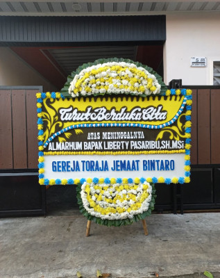 Papan Bunga Duka di Giripurwo